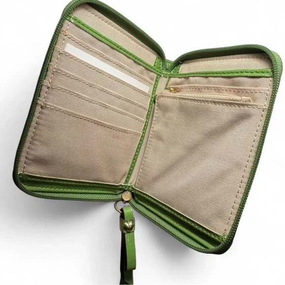 Sold - Picture 7 of 8